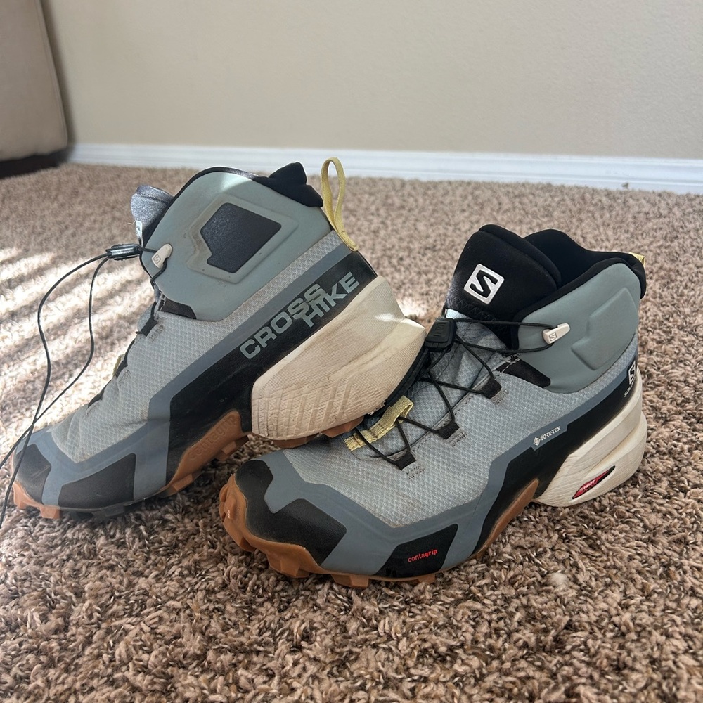 Salomon Cross Hike
